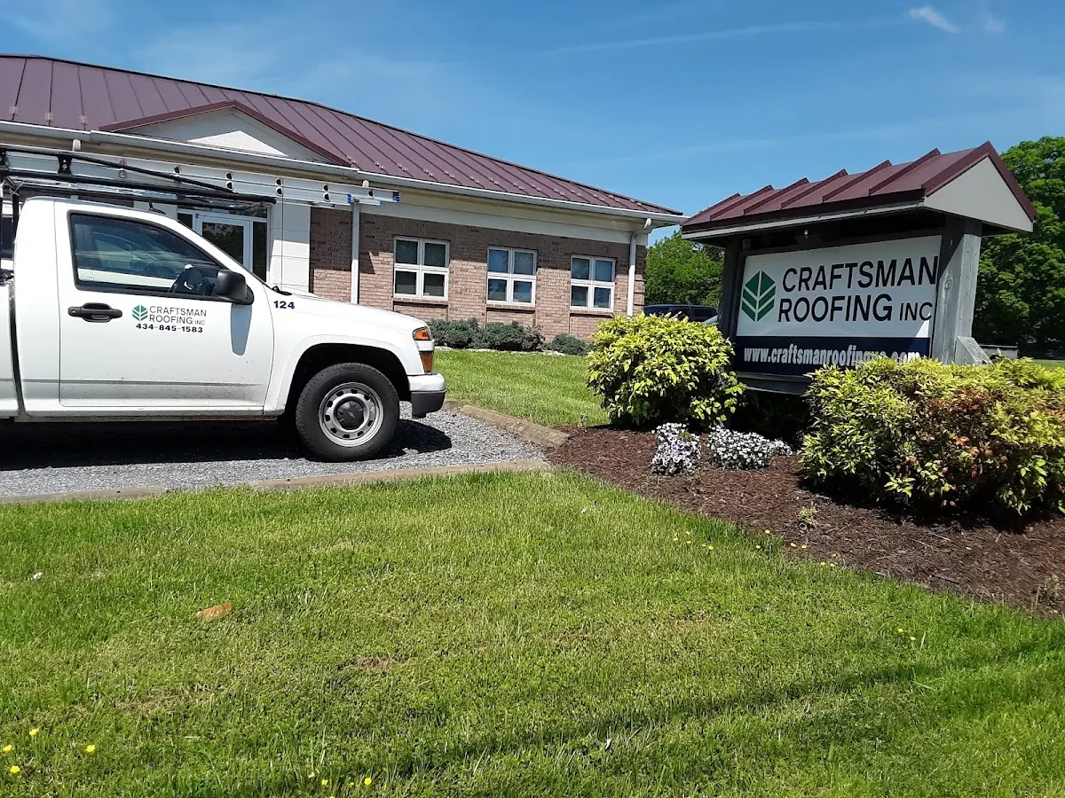 Quality Roof Replacement by experienced craftsmen in Highland Meadows